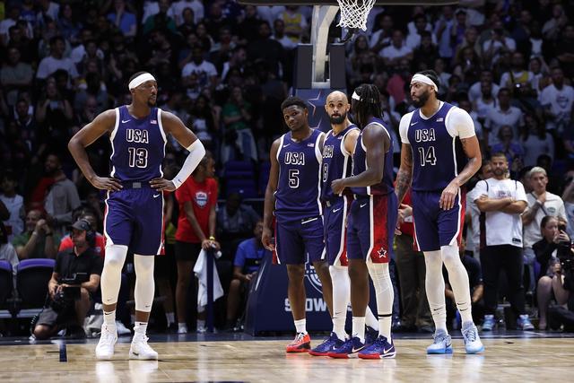 NG体育-杜兰特重要时刻比赛局势复杂，尤文图斯带队取胜！