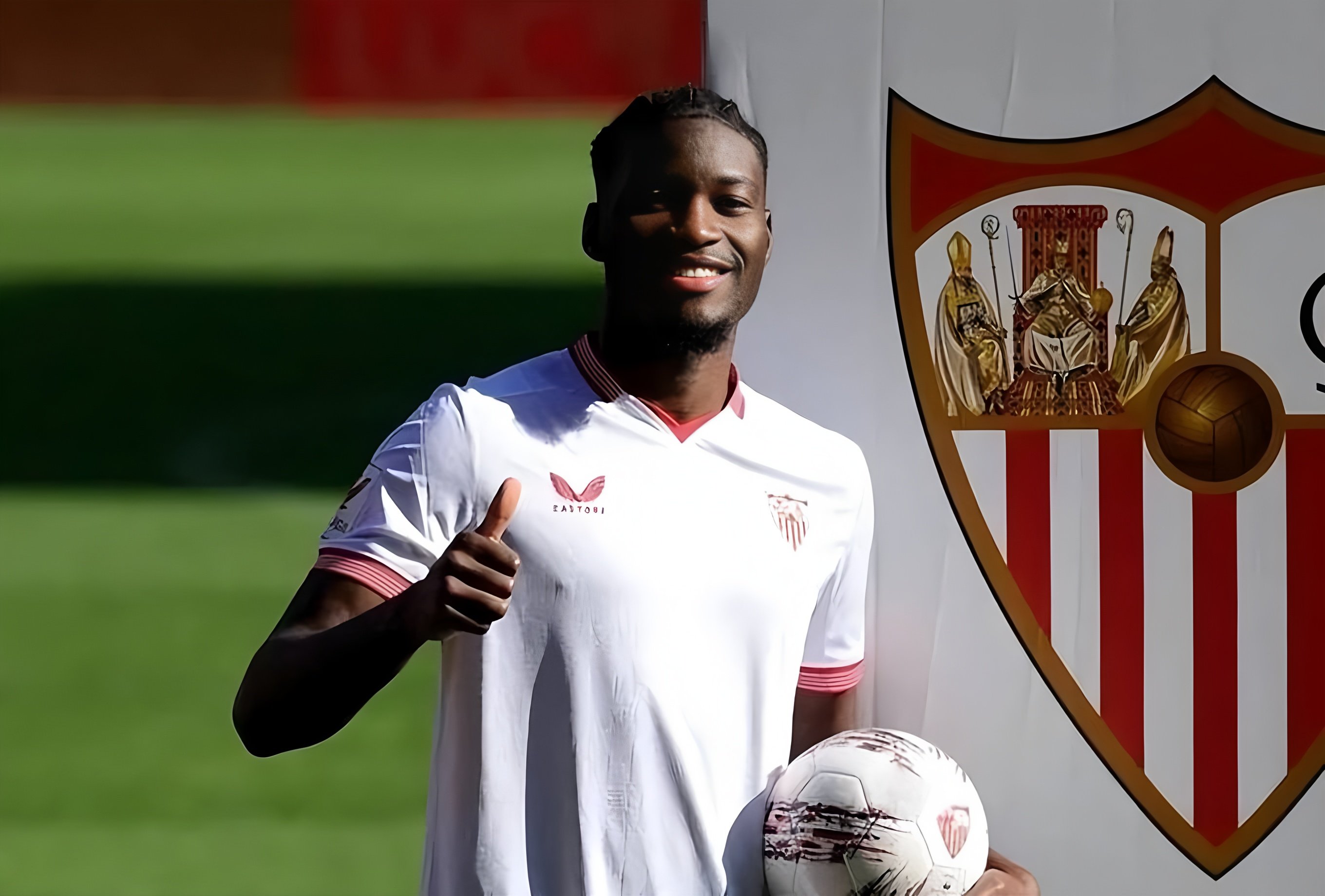 NG SPORTS-姆巴佩在西班牙队比赛中爆冷，问鼎冠军引发热议！的简单介绍