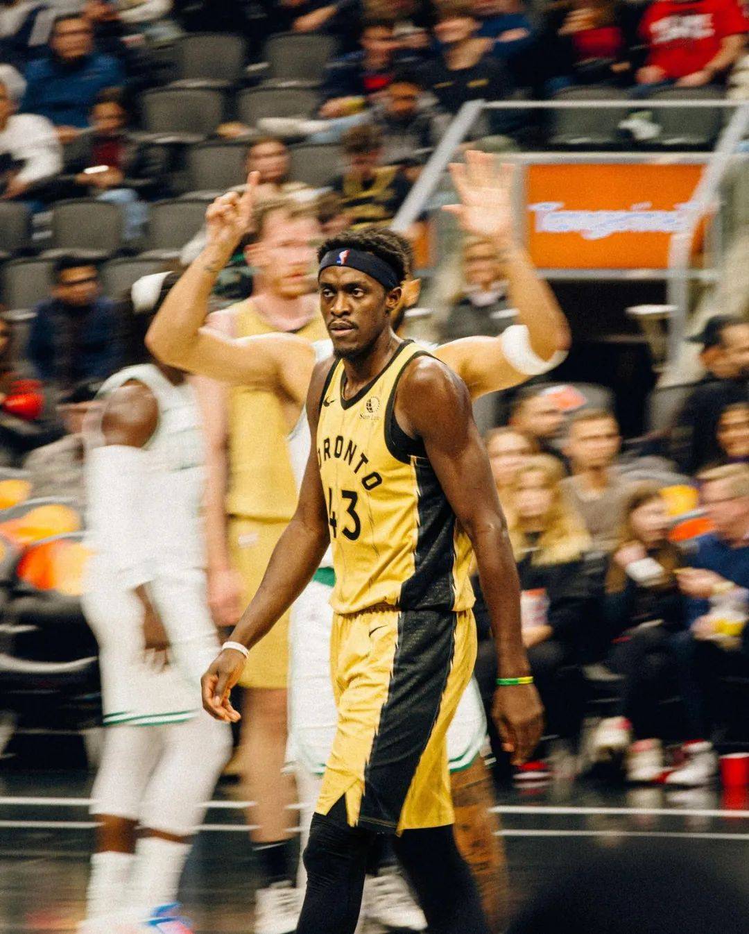 NG娱乐-西亚卡姆迎来七赛季高光表现，C9球迷沸腾！的简单介绍